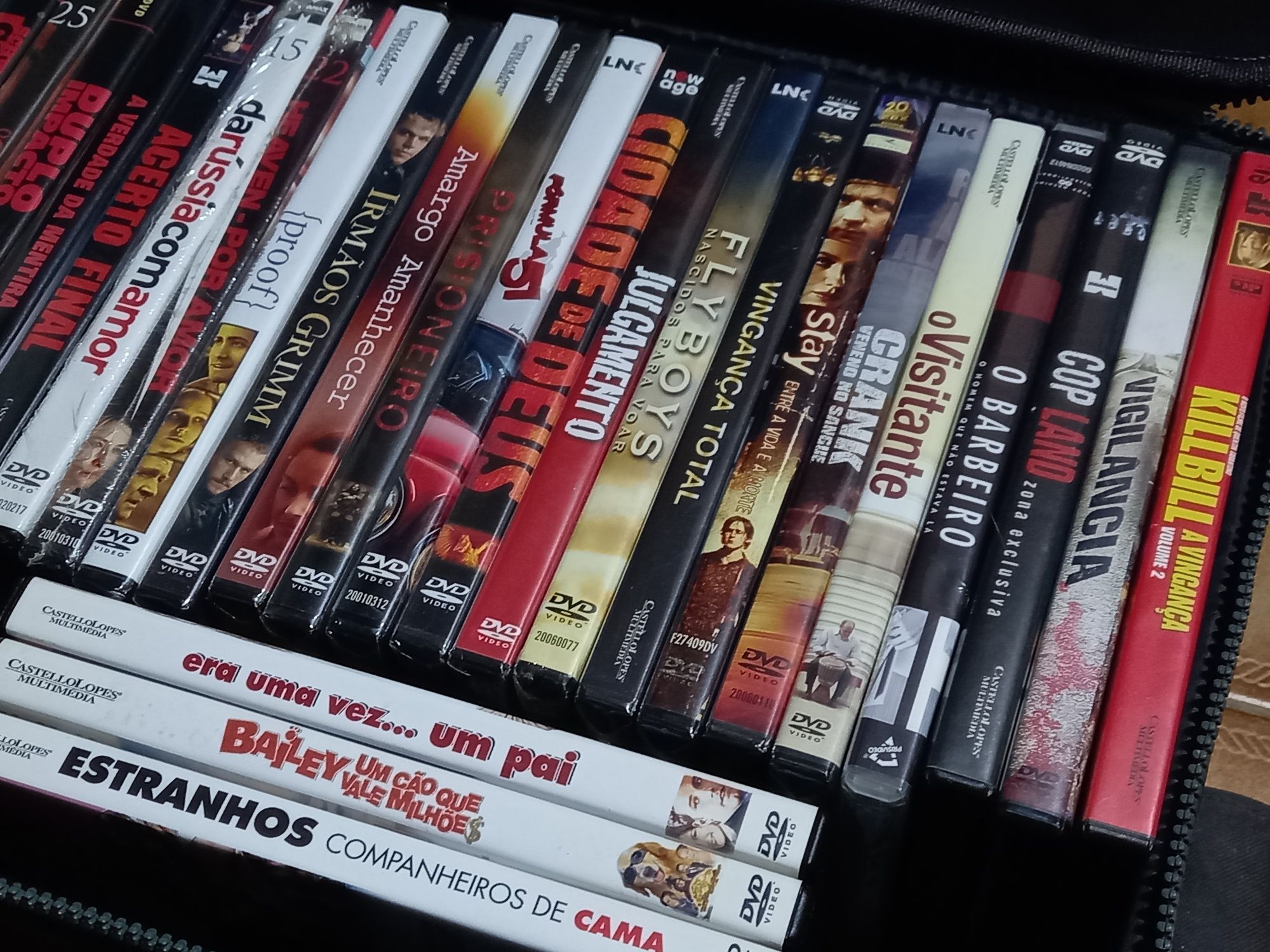 DVDs vários à escolha