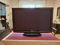Telewizor 42 cale Panasonic TX-P42X10E