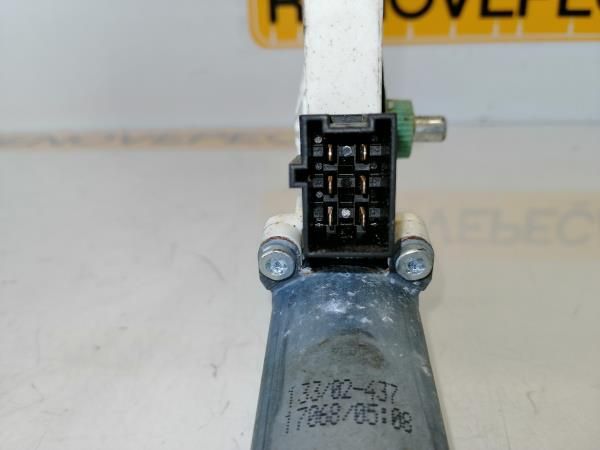 Motor vidro trás direito MERCEDES-BENZ Classe A (W169)