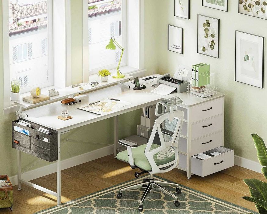 Mesa de gaming secretária branca  140 x 80 cm  LED e vários acessórios