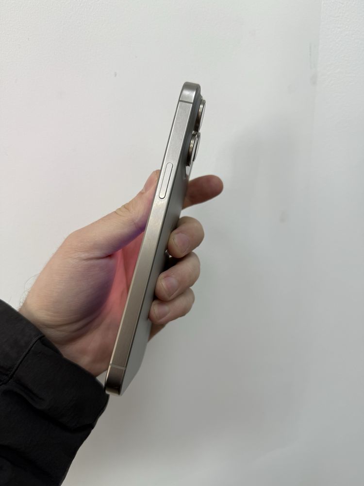 Iphone 15 Pro Max 256 gb фіз сім natural