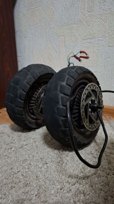 Мотор колесо на електросамокат  ПРОДАЮ ТЕРМІНОВО домовимось про ціну