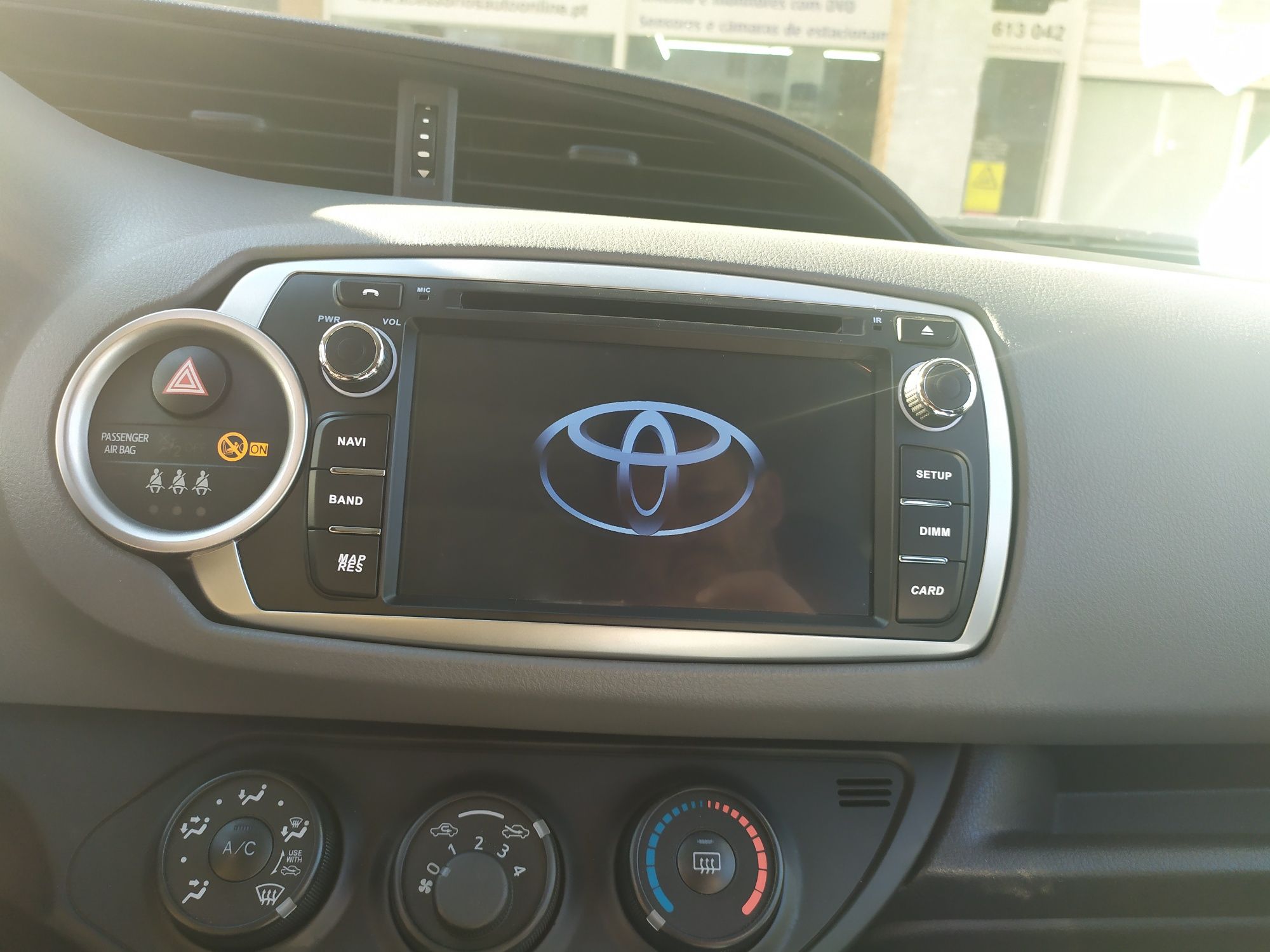 Auto Radio Toyota Yaris GPS Bluetooth USB Android 2012 a 2017