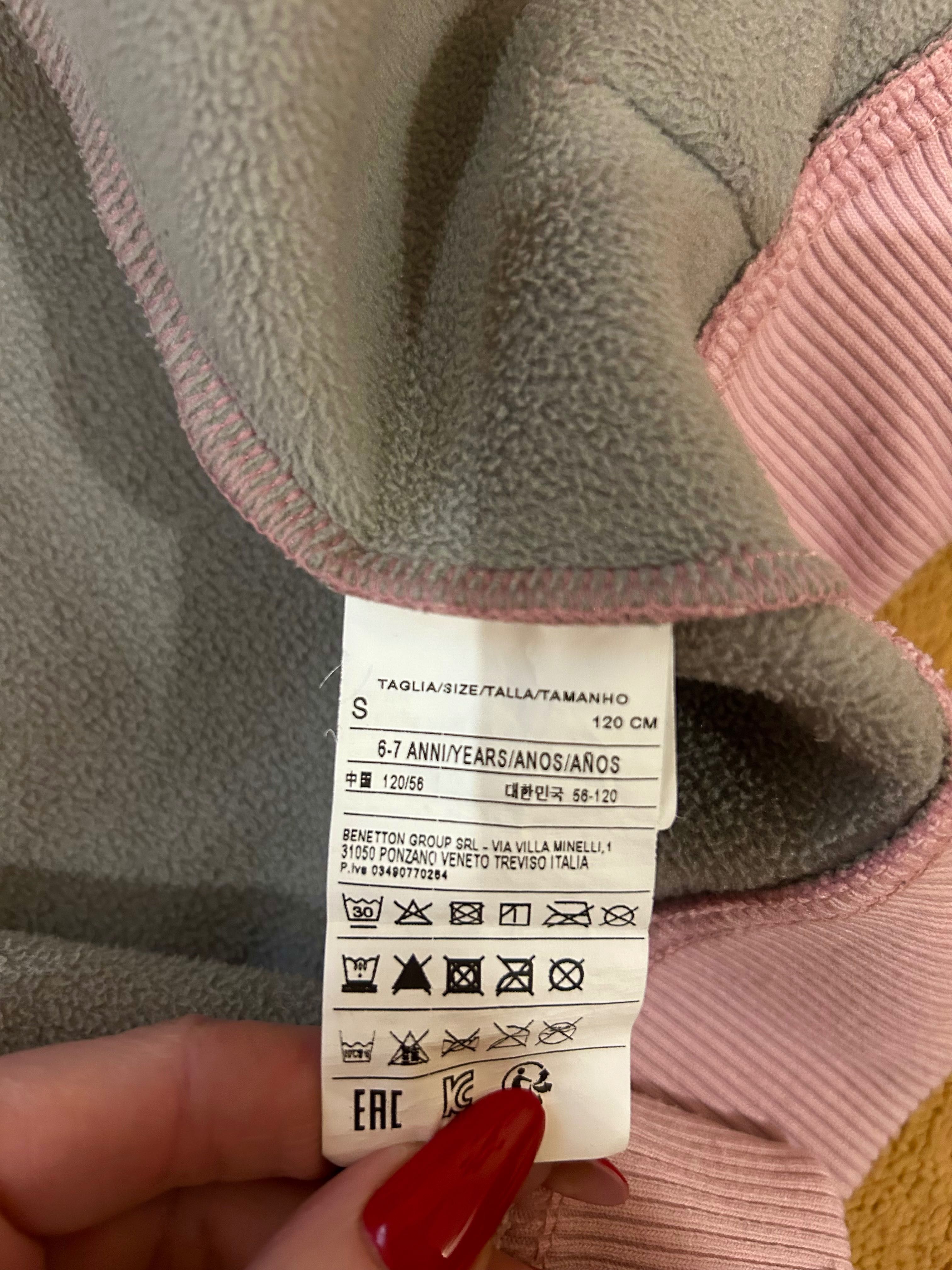 Флисовая кофта на девочку Benetton