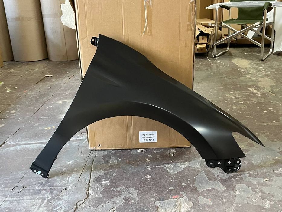 Крило правое Toyota Camry 80 2024 2025