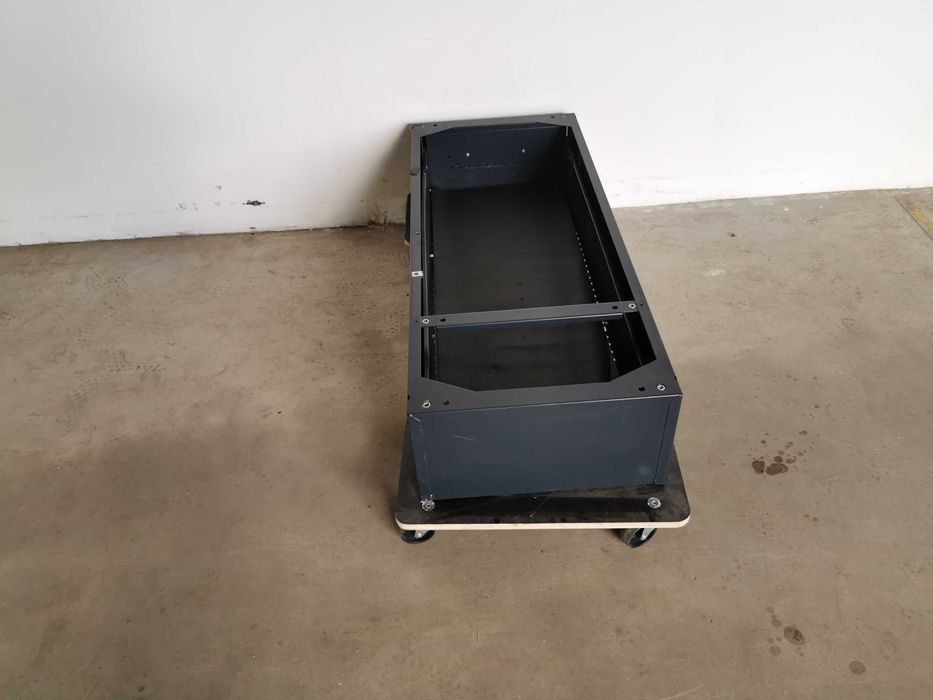 Szuflada dolna podłogowa do busa auta regał samochodowy serwisowy