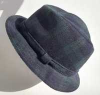 Wegener wełniany kapelusz z kaszmirem krata black watch r. 58