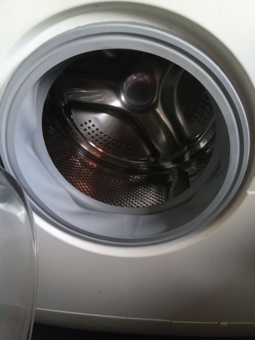 Máquina de lavar avariada