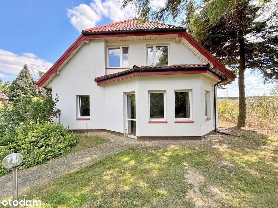 Dom w Zemborzycach Tereszyńskich - 5 pokoi - ładna