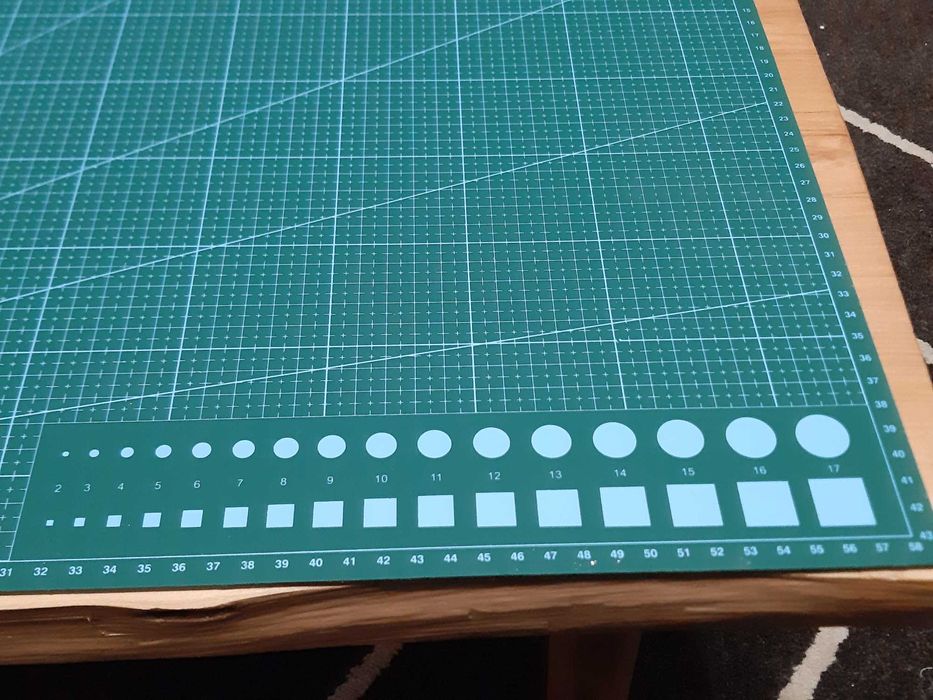 Base de corte - 2 tamanhos disponiveis