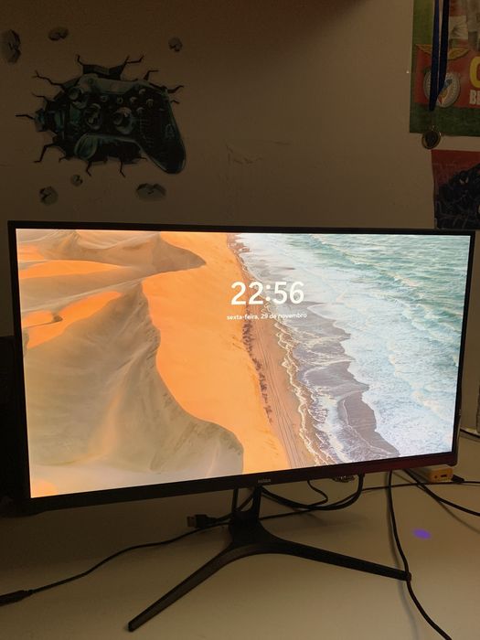Monitor nilox em bom estado