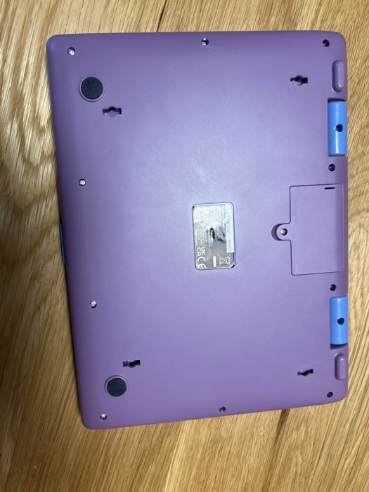 Laptop edukacyjny Disney Lexie bok język angielski Stotch
