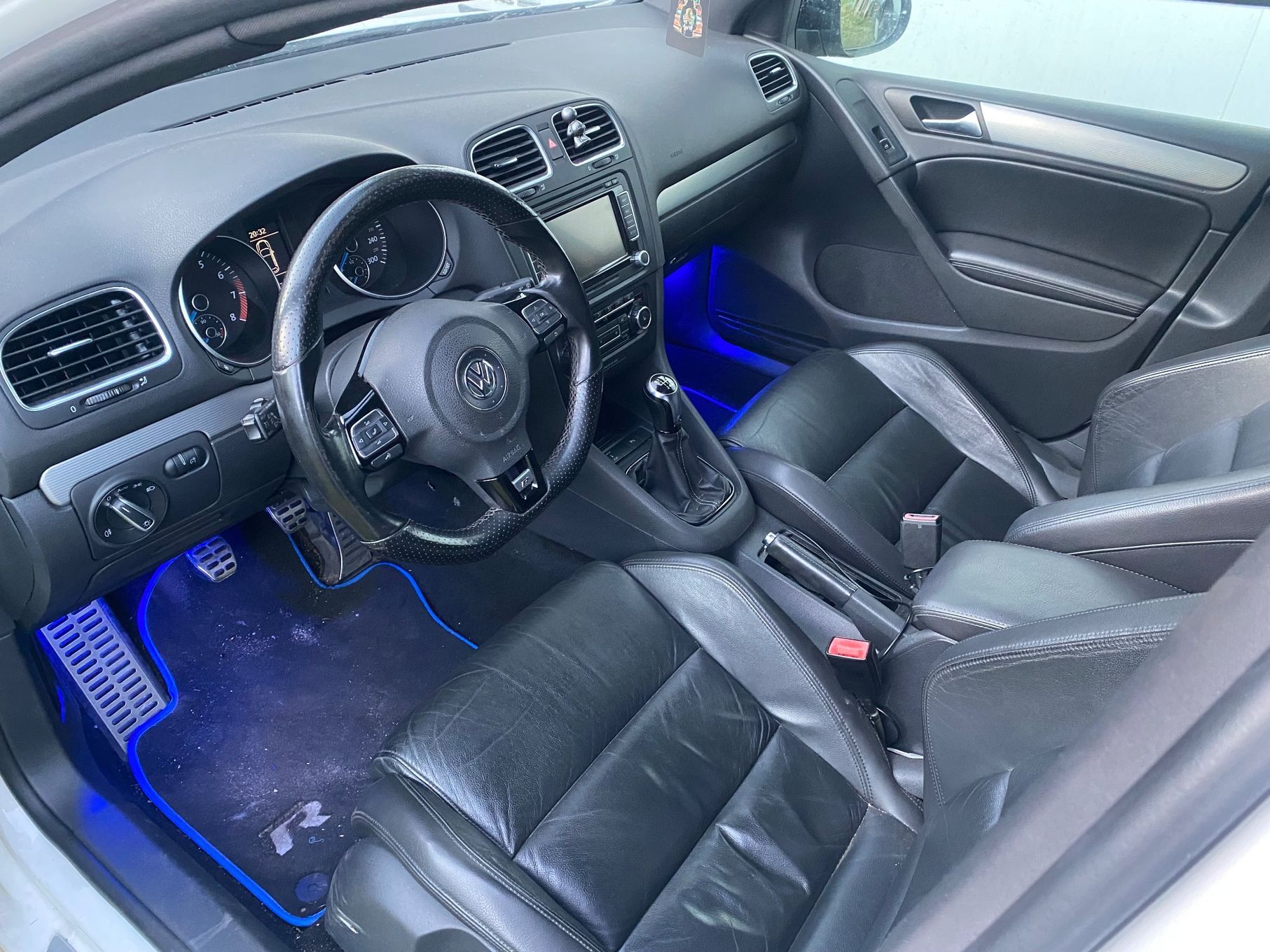 Volkswagen Golf Golf R R20 4motion Black Edition 300+ Miltek