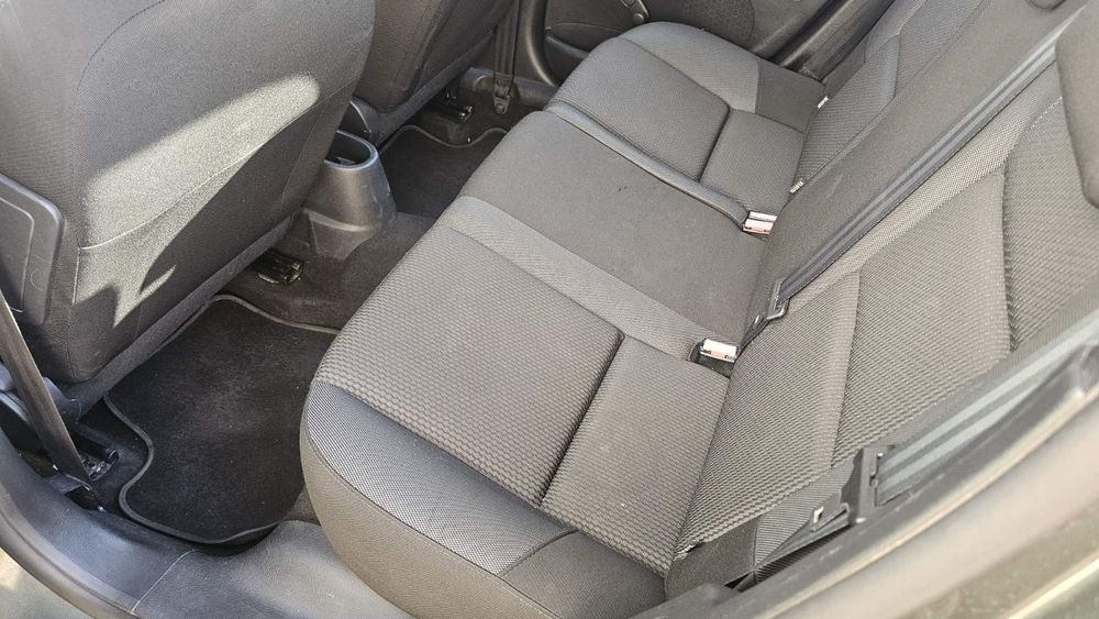 PEUGEOT 207 VTi 2010p