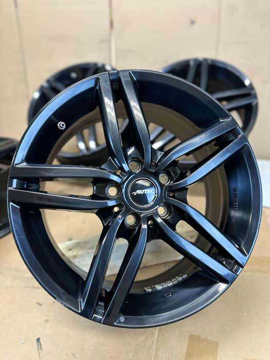 Alufelgi AUTEC 17 cali 5x112 ET52 VW Skoda BMW Stan bardzo dobry