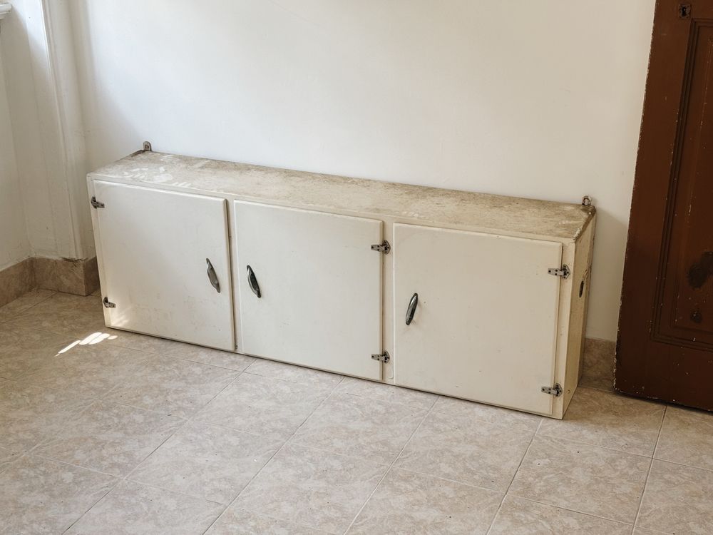 Armário de cozinha vintage