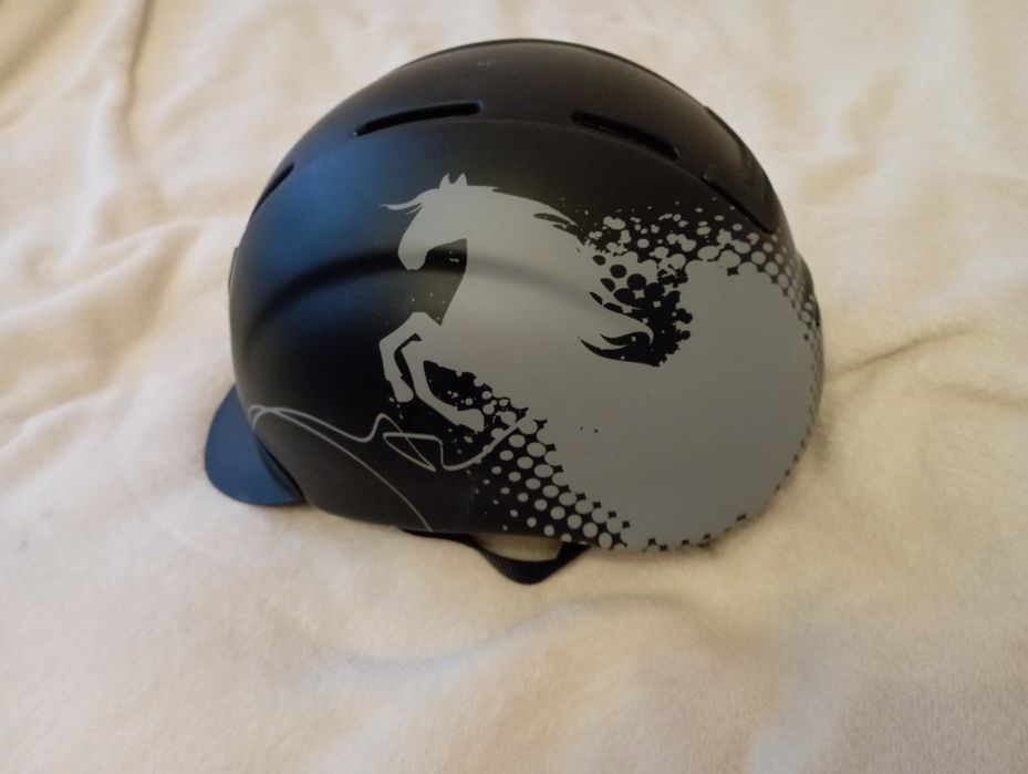 Kask jeździecki Horze