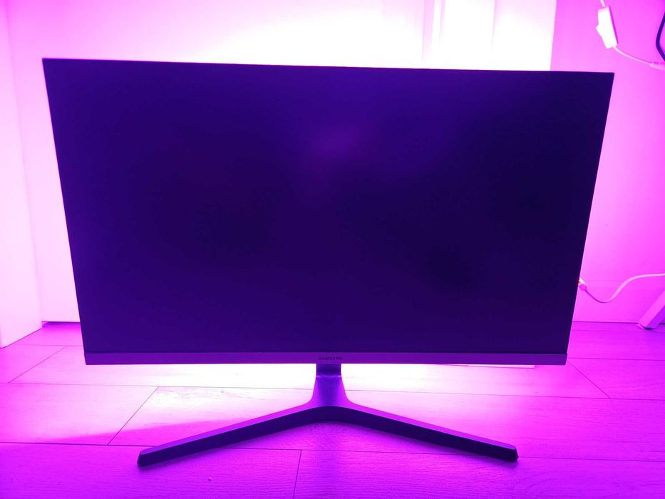 Monitor Samsung 28" 4k HDR LU28R550UQPXEN + podświetlenie LED RGB