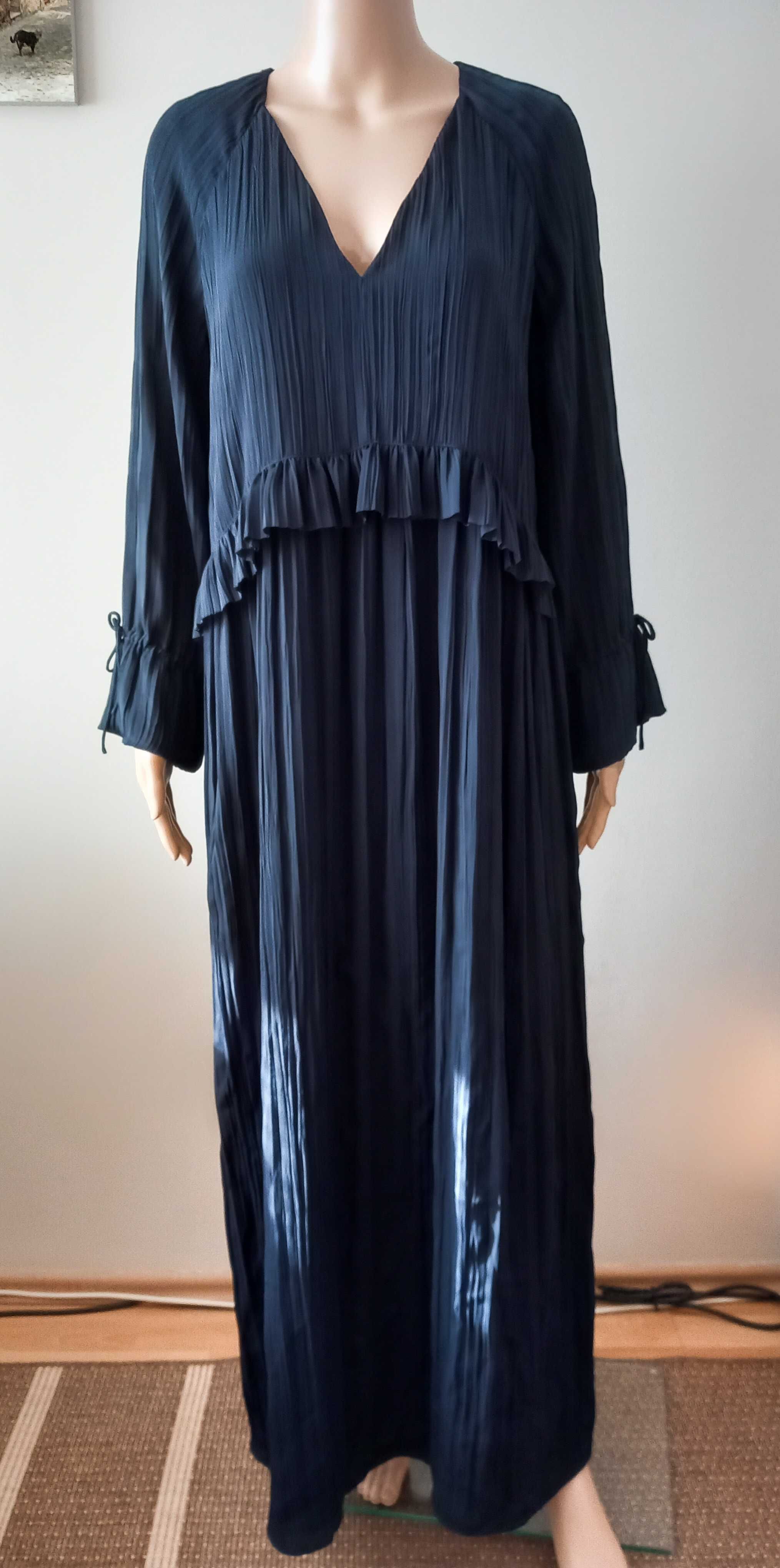Massimo Dutti długa elegancka sukienka plisowana z falbaną wieczorowa