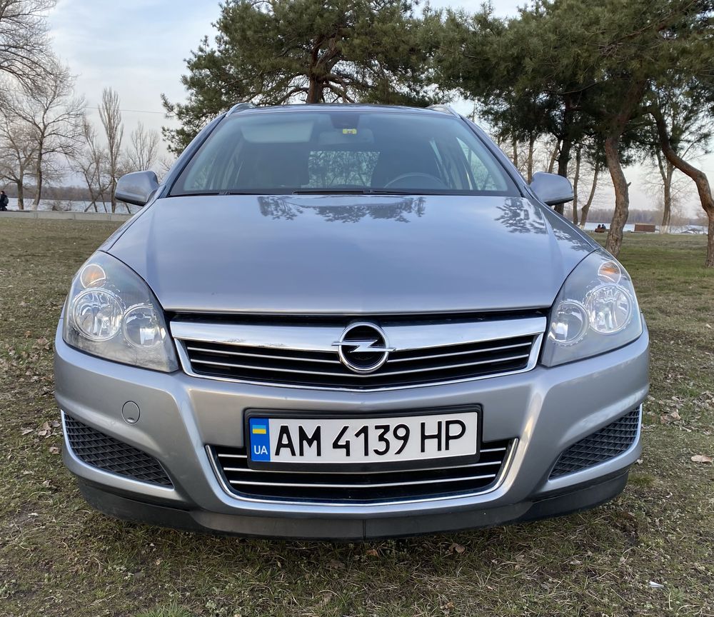 Opel Astra H 1.8 avtomat