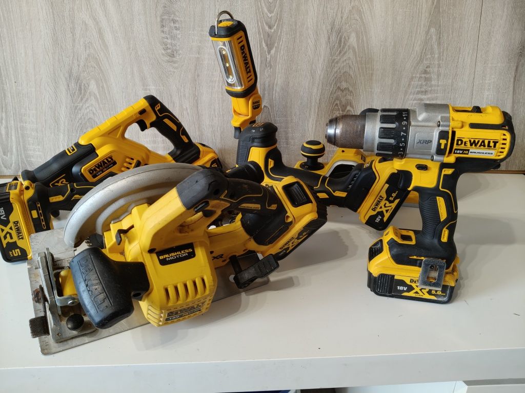 Duzy zestaw akumulatorowy Dewalt XR 7x18v pila lisica multimaster wkrę
