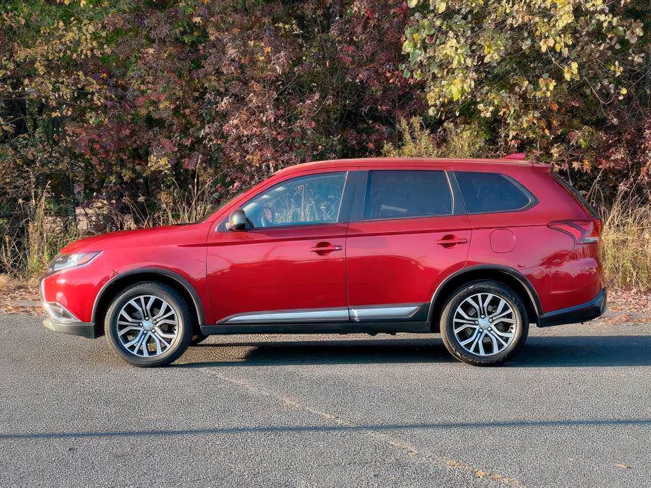 2018 Mitsubishi Outlander ES