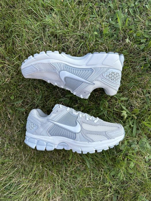 NIKE Zoom Vomero 5 Modne Buty Sneakersy Obuwie Sportowe 36,5/ dł 23 cm