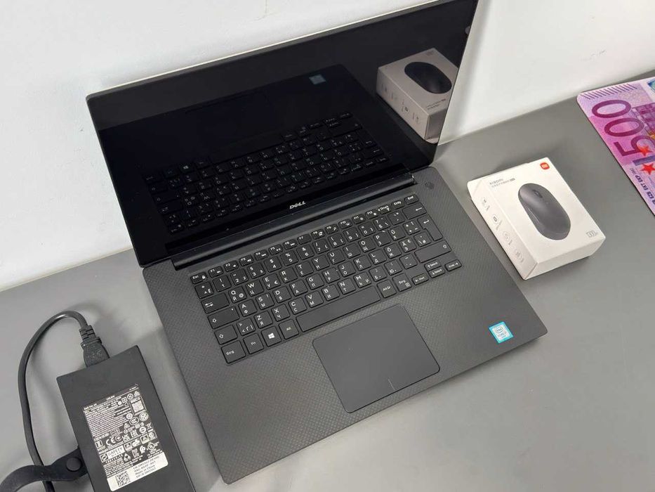 DELL XPS 15' / 4к / 32 ОЗУ / i7 + 512 ГБ SSD / МАЙЖЕ НОВИЙ