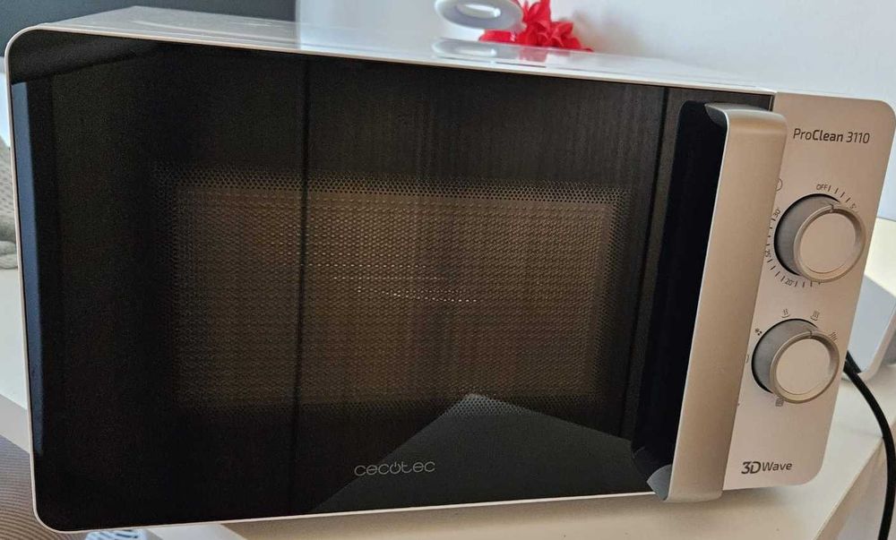 Microondas Cecotec ProClean 3110