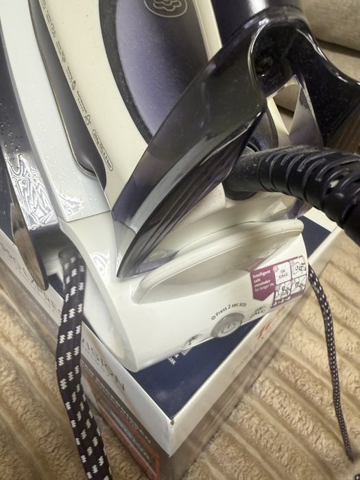 Утюг з парогенератором Philips