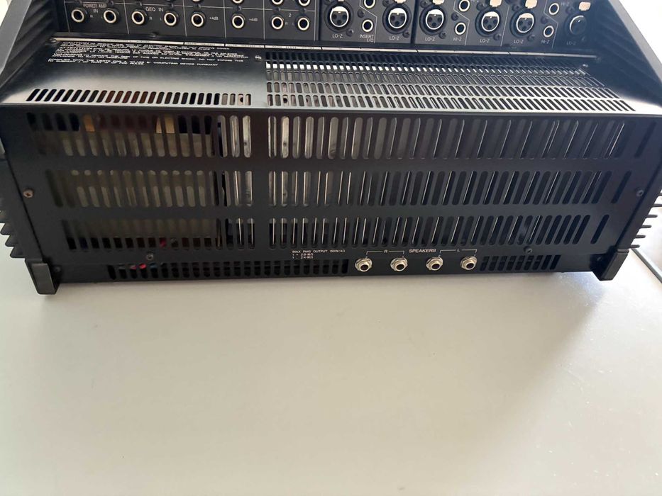 Mesa misturadora de som Yamaha EMX 2150 - Qtd. 1 Und.