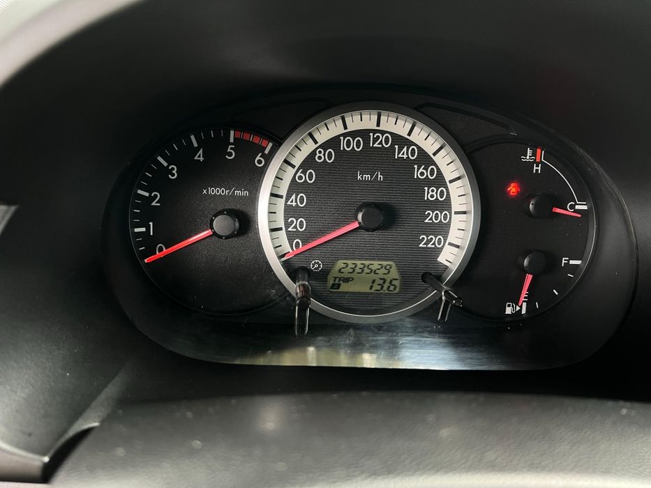 Mazda 7 lugares 2.0 143cv