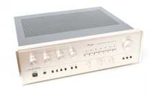 Wzmacniacz Accuphase e206