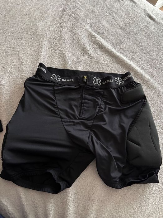 Захисні шорти для велосипеда, сноуборда M/L