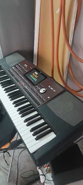 Korg pa700 em muito bom estado