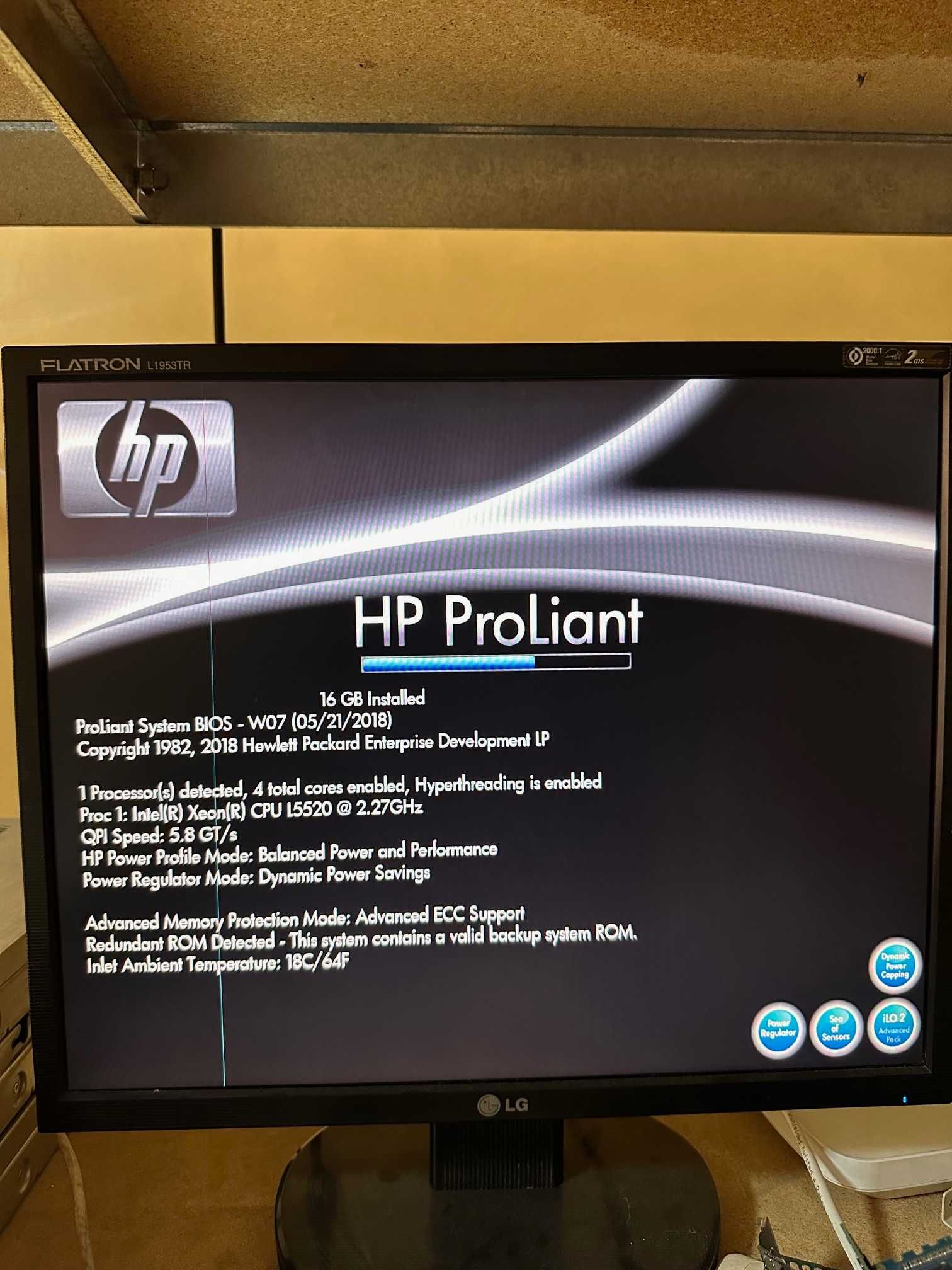 Сервер HP Proliant DL320 G6