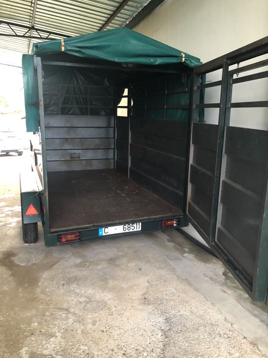 Reboque 2 eixos novo