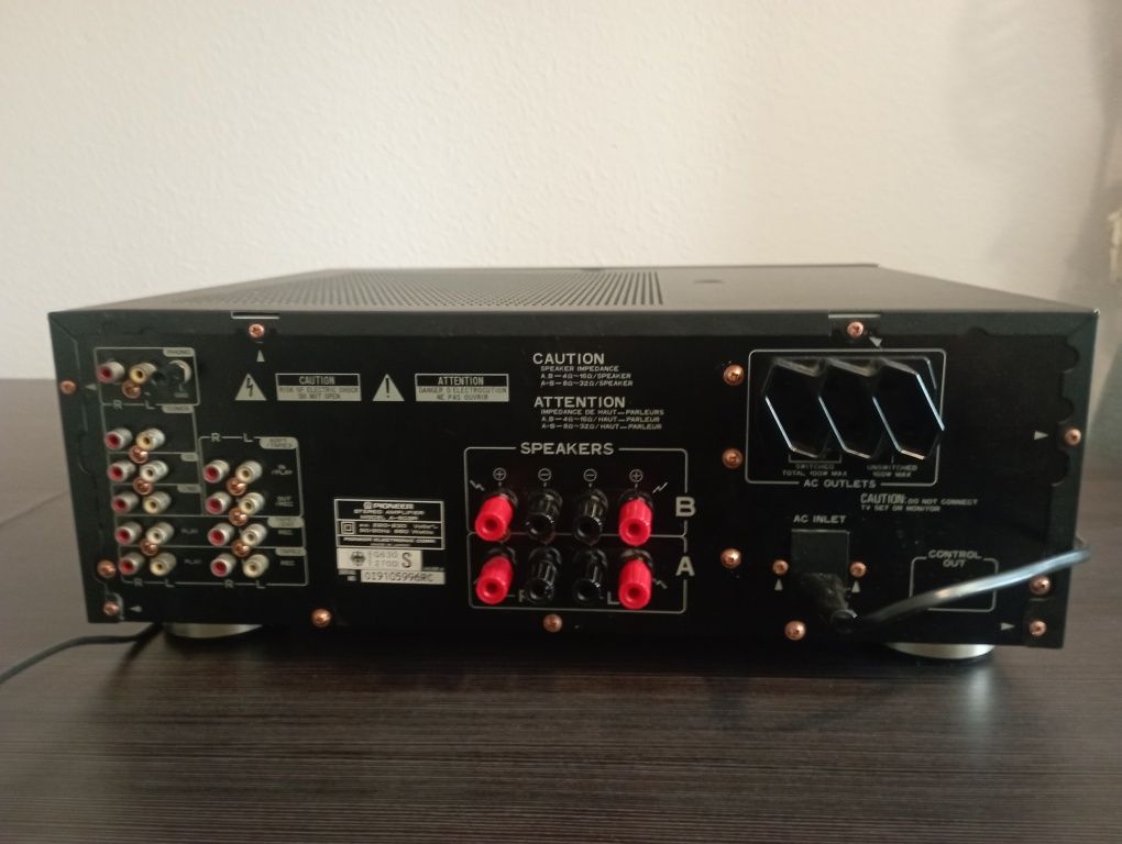 Pioneer A602R zadbany