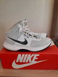 Tenis Nike Branco 43