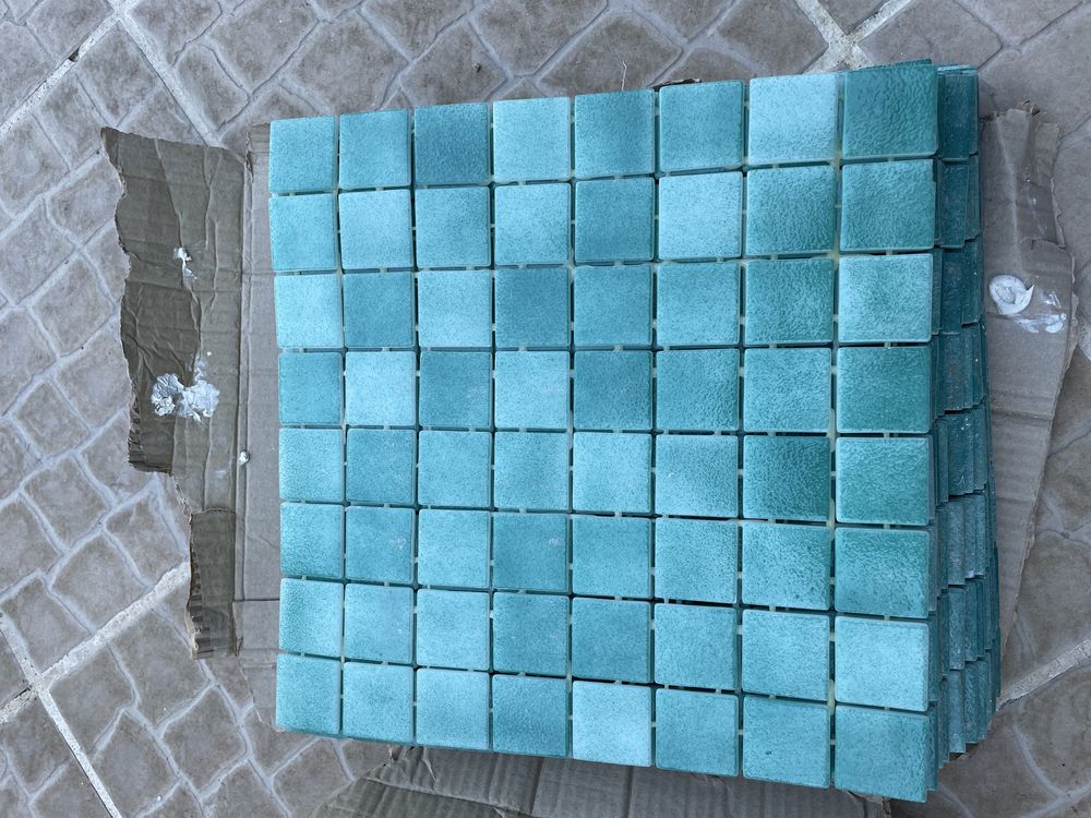 Mosaicos, pastilha de vidro, azulejos