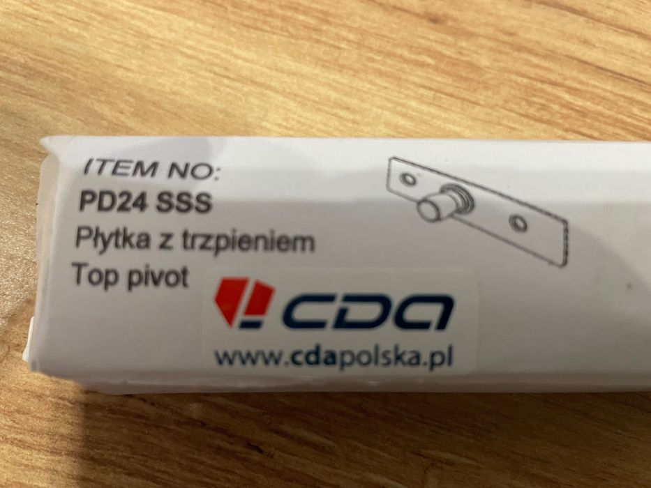 Uchwyt do drzwi szklanych 8,10,12 mm zawiasy - zestaw