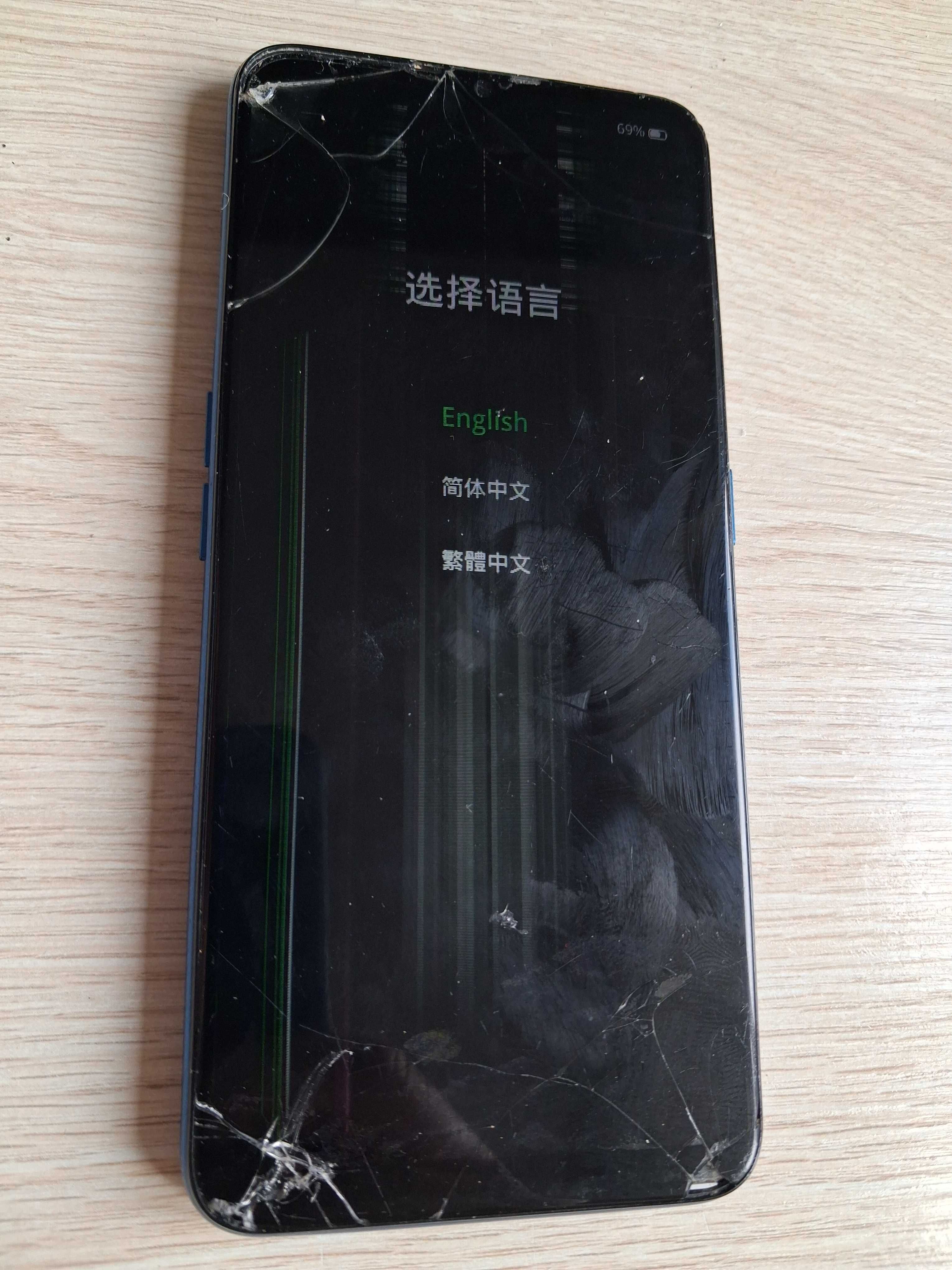 Telefon Oppo A9 2020 4/128 GB CPH1941 Dual Sim uszkodzony 6.5 cala