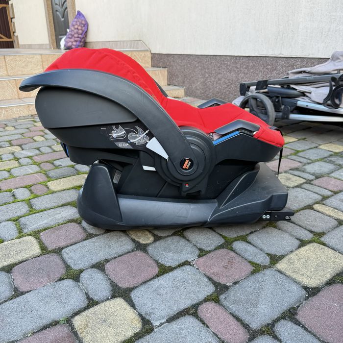 Автокрісло Stokke BeSafe