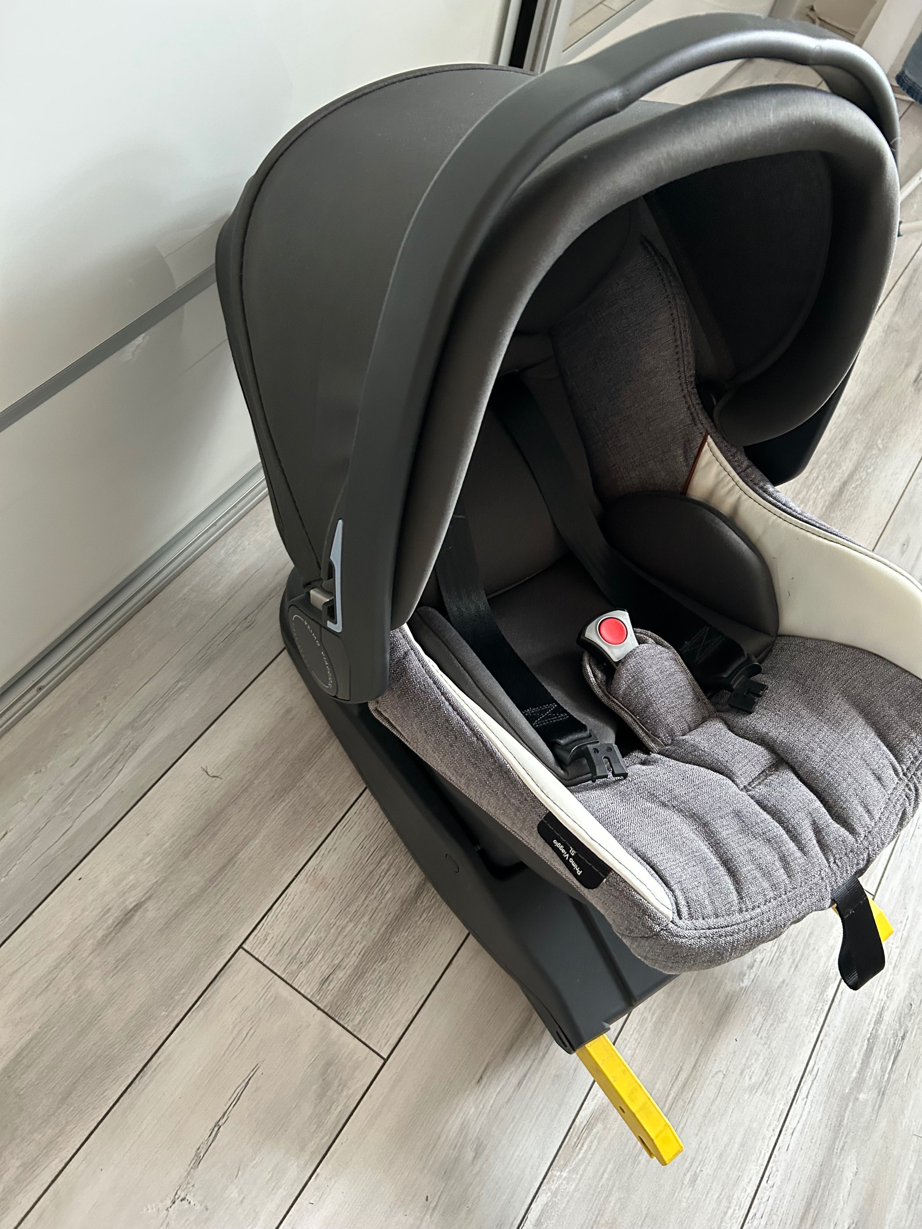 Fotelik łupina Peg Perego plus baza