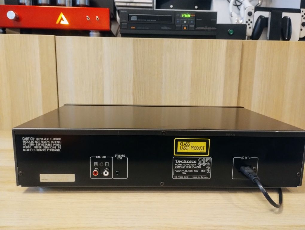 Technics SL PG 420A - odtwarzacz CD