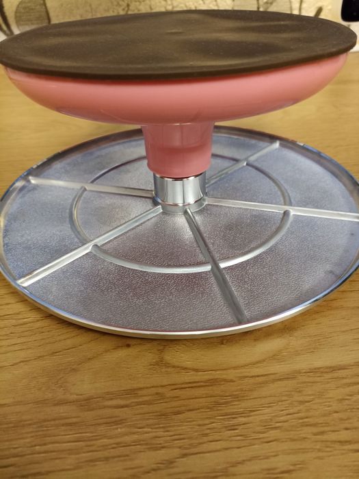 Столик для торта