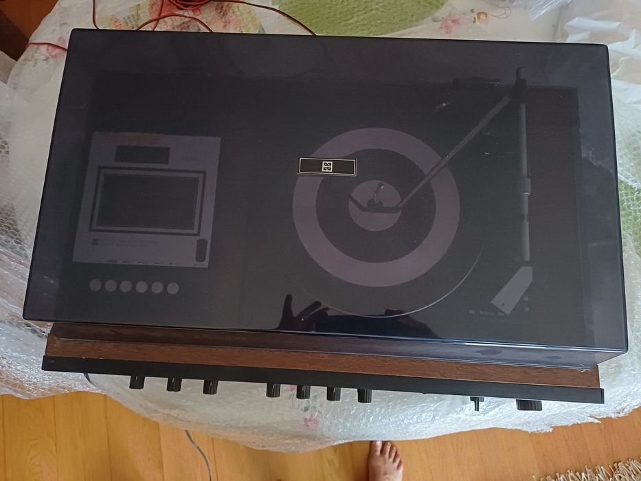 Aparelhagem antiga, Gira discos, rádio  e cassetes