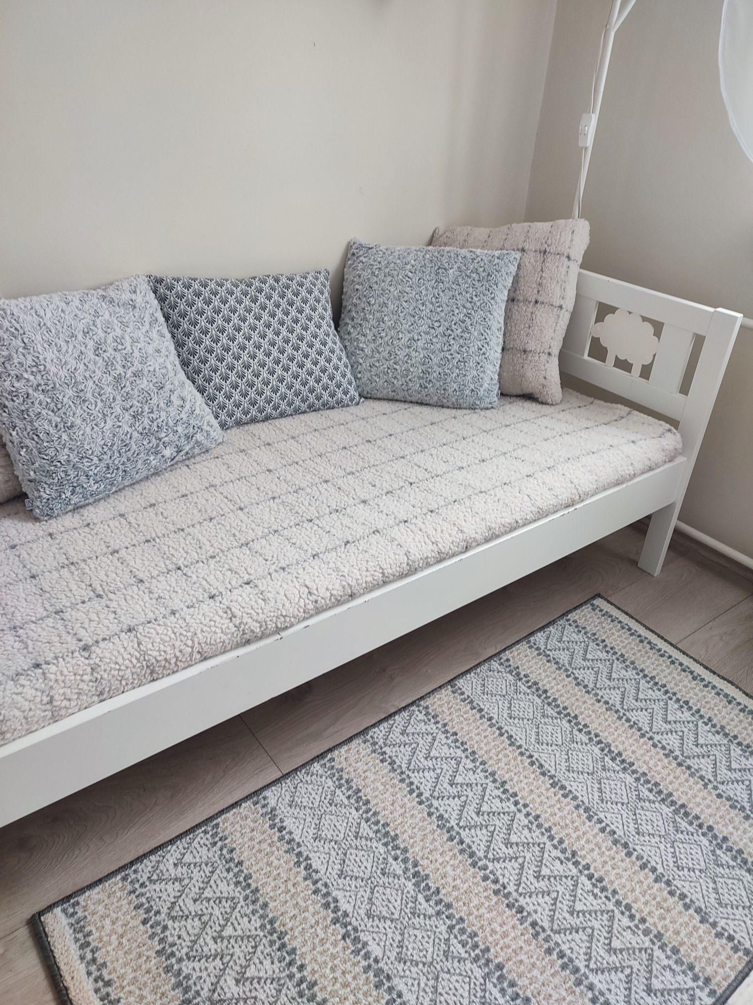 Łóżko dziecięce Ikea KRITTER
Rama łóżka z barierką, biały, 70x16