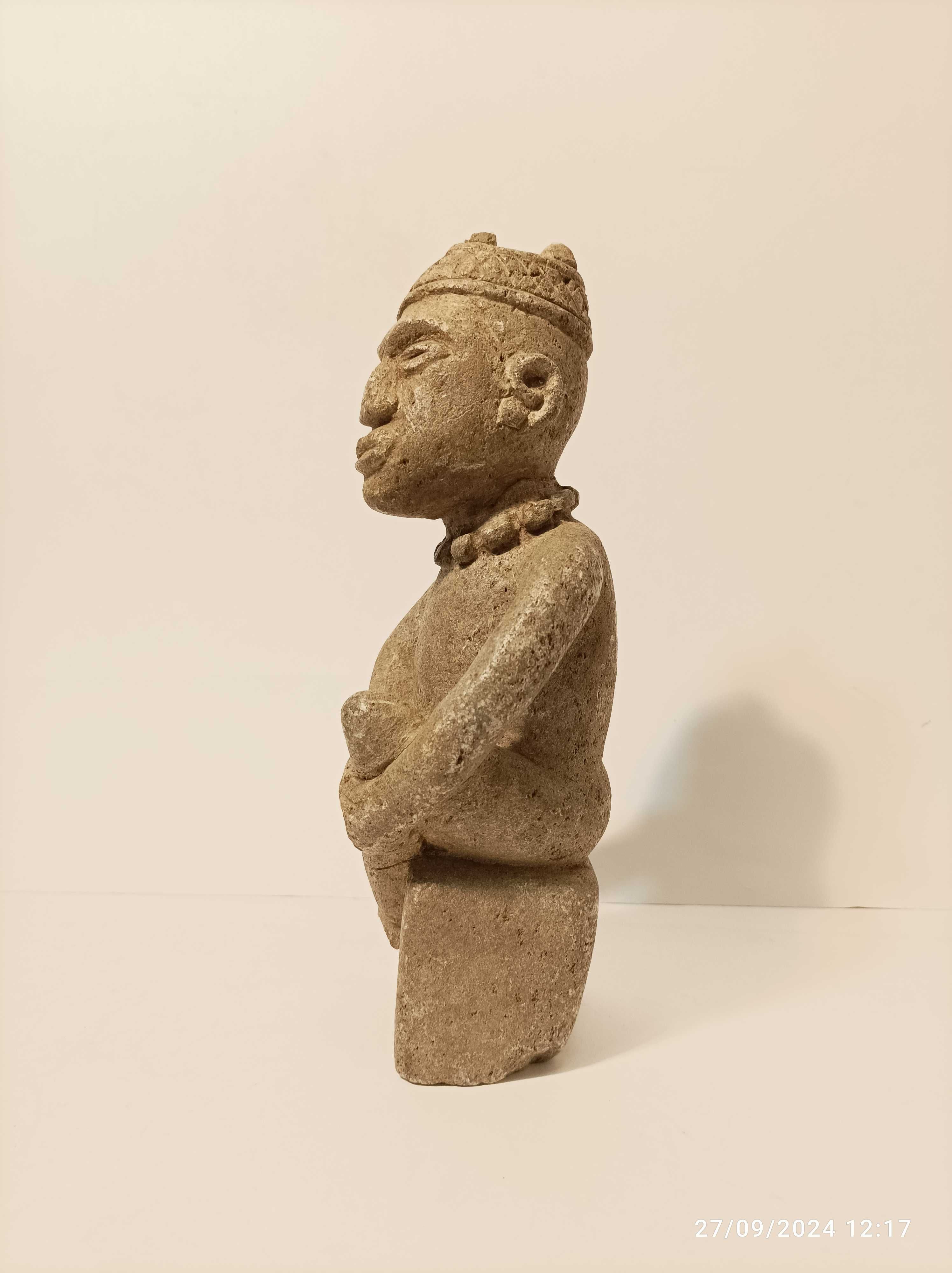 Arte Africana em pedra Congo Ntaoi