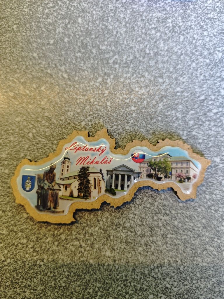 Zestaw magnesów;  Mallorca, Trzęsacz, Białorusi, Liptowski Mikułasz.